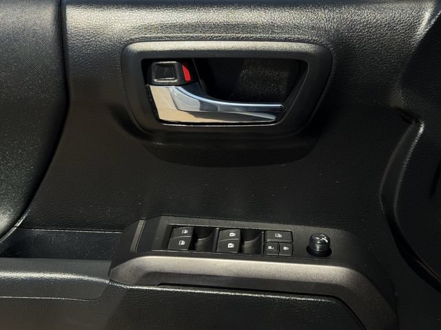 Certified 2021 Toyota Tacoma TRD Pro AWD/4WD image 24