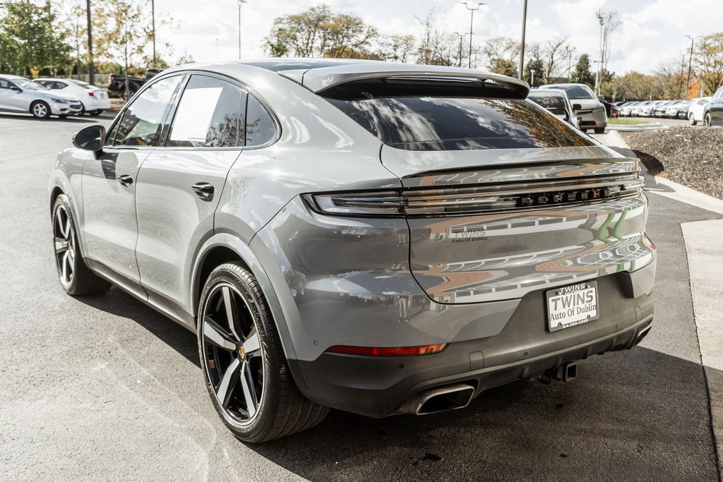 Used 2024 Porsche Cayenne Base image 36