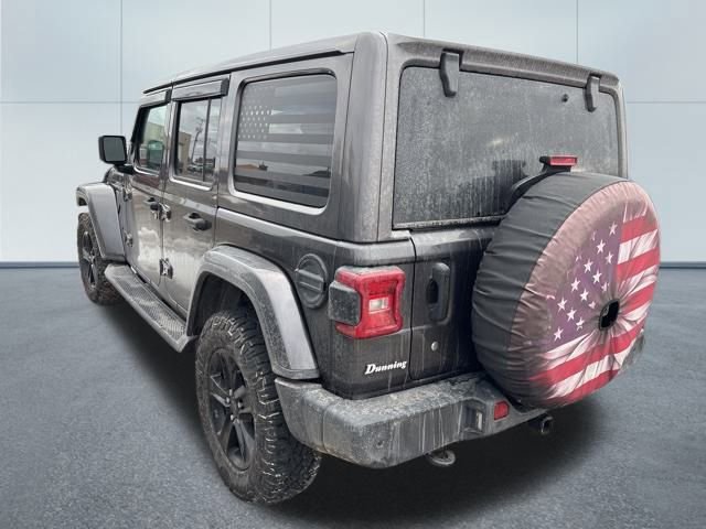Used 2020 Jeep Wrangler Unlimited Sahara image 2