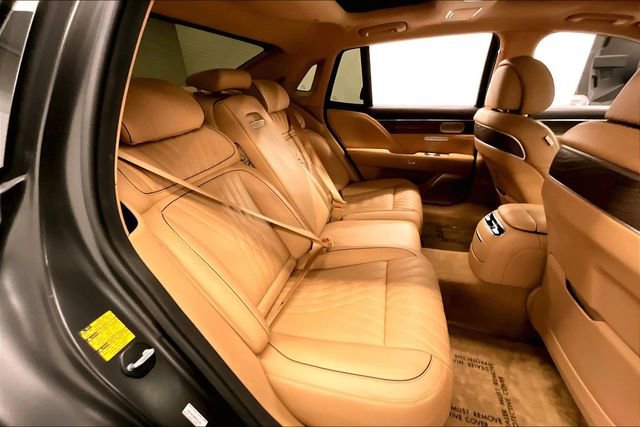 Used 2024 Genesis G90 3.5T image 26