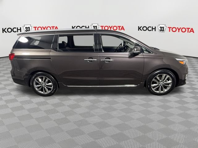 Used 2017 Kia Sedona SX Limited FWD image 9