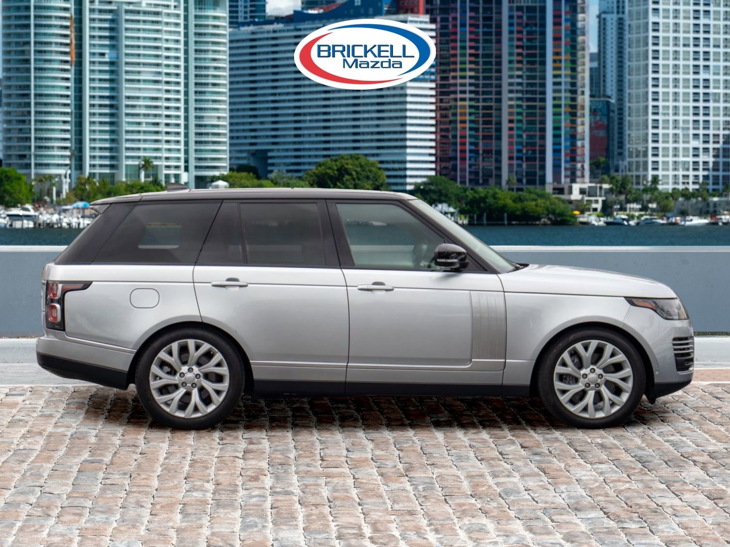 Used 2018 Land Rover Range Rover HSE image 10