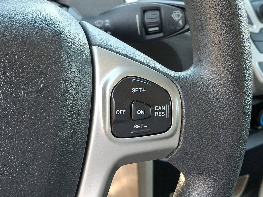 Used 2013 Ford Fiesta SE image 20