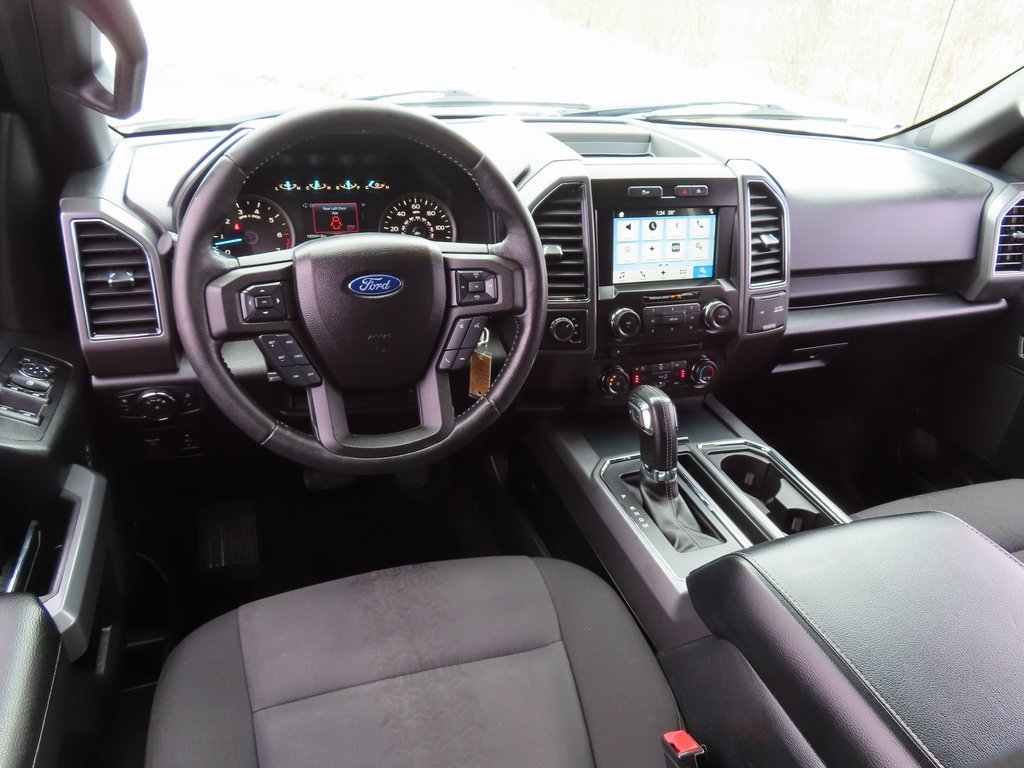 Used 2018 Ford F150 XLT w/ Equipment Group 302A Luxury image 4