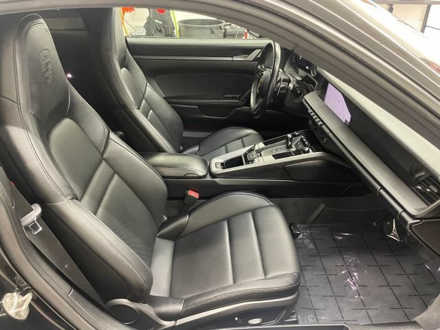 Used 2021 Porsche 911 Carrera w/ Premium Package RWD image 39