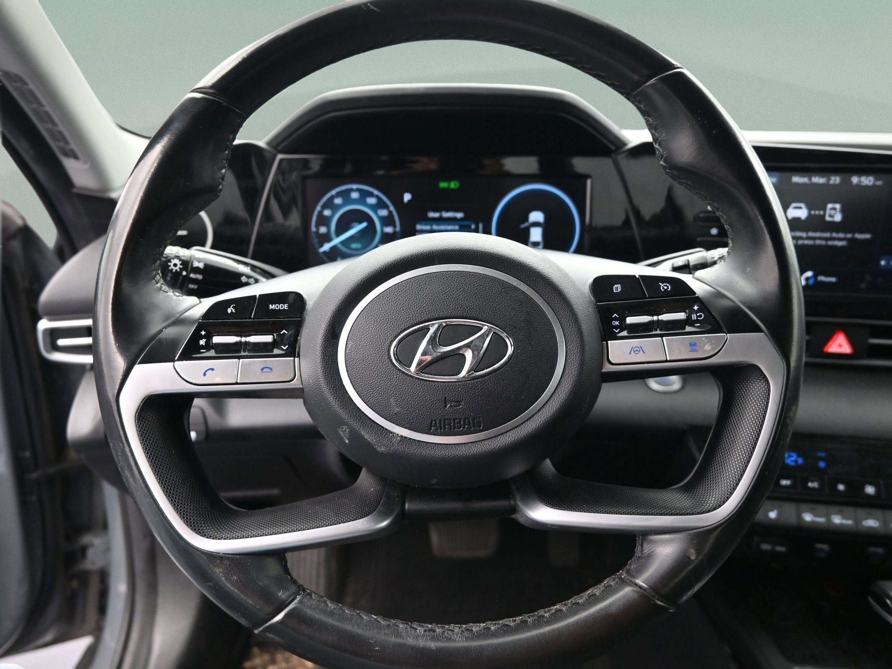 Used 2022 Hyundai Elantra SEL w/ Convenience Package image 39