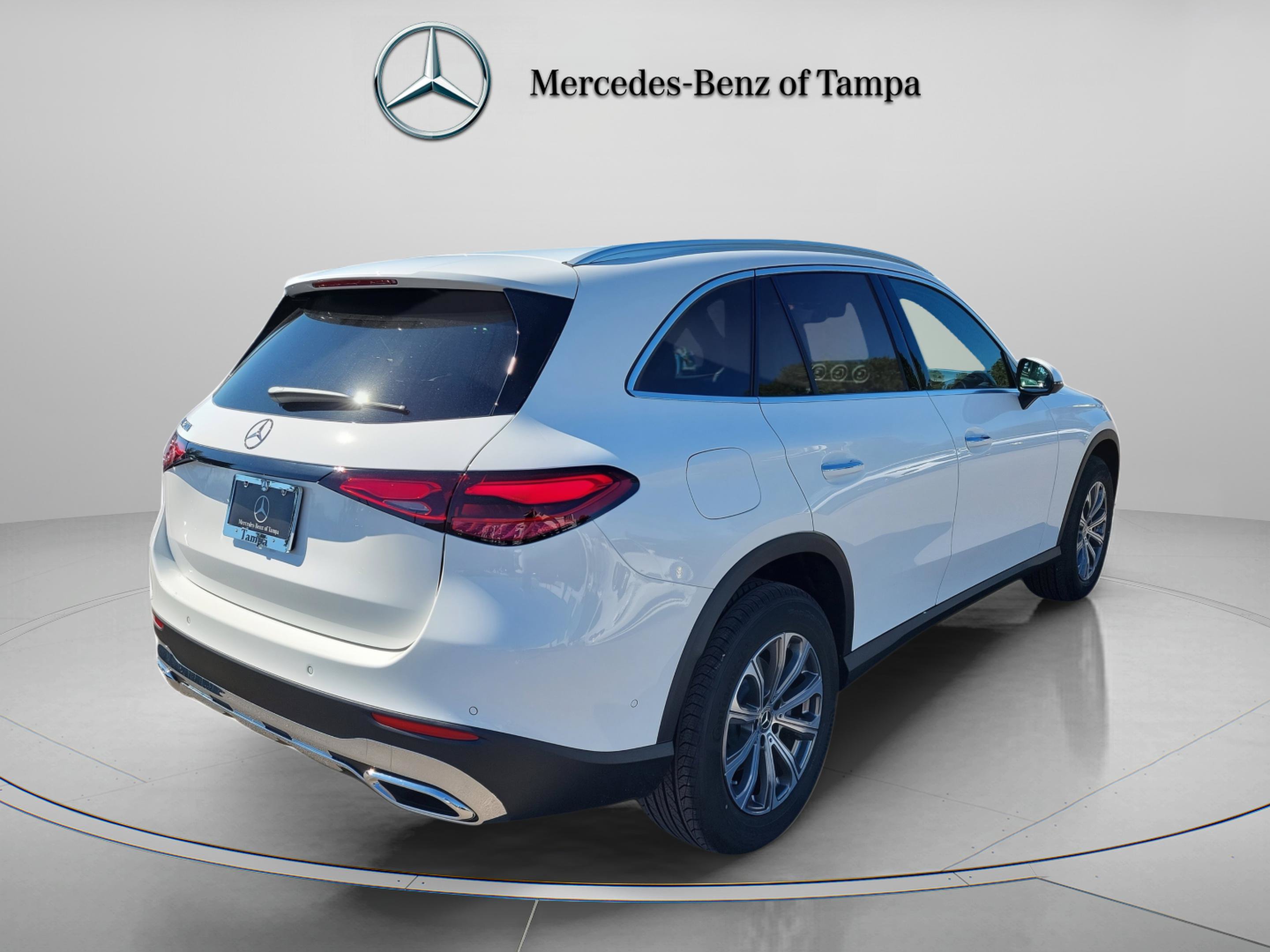 Certified 2026 Mercedes-Benz GLC 300 image 4