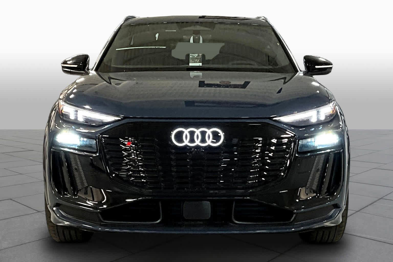 New 2027 Audi SQ6 e-tron Premium Plus image 3