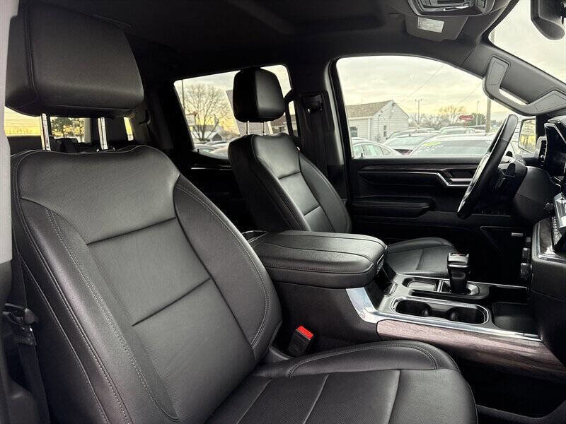 Used 2024 Chevrolet Silverado 1500 LTZ image 18