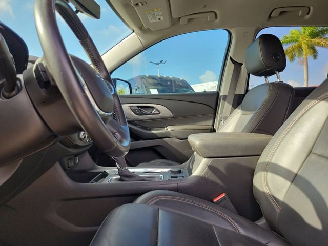 Used 2020 Chevrolet Traverse RS FWD image 22