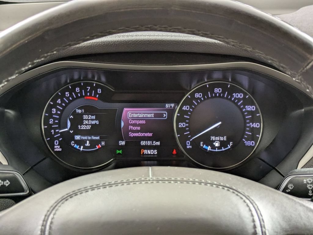 Used 2018 Lincoln MKZ Premiere FWD image 16