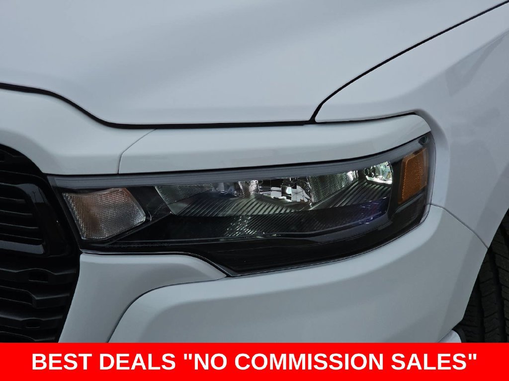 New 2027 RAM 1500 Express AWD/4WD image 31