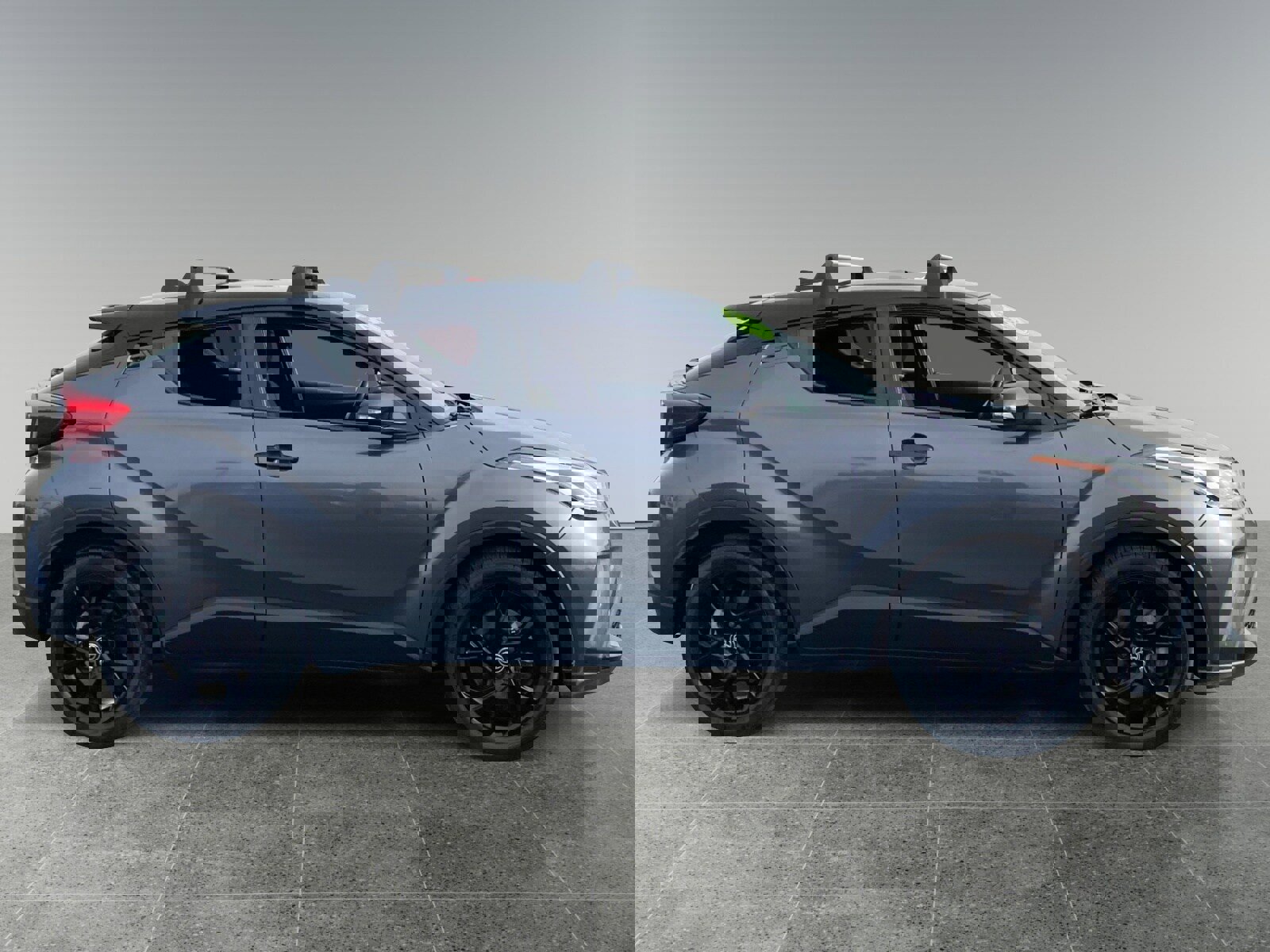 Used 2022 Toyota C-HR Nightshade image 6