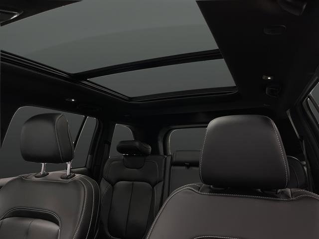 New 2025 Jeep Grand Cherokee Limited w/ Trailer Tow Package image 7