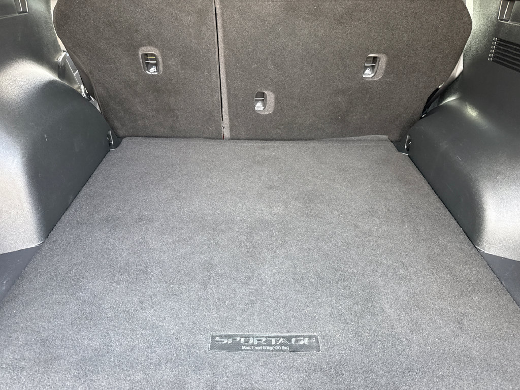 Used 2023 Kia Sportage EX FWD image 11