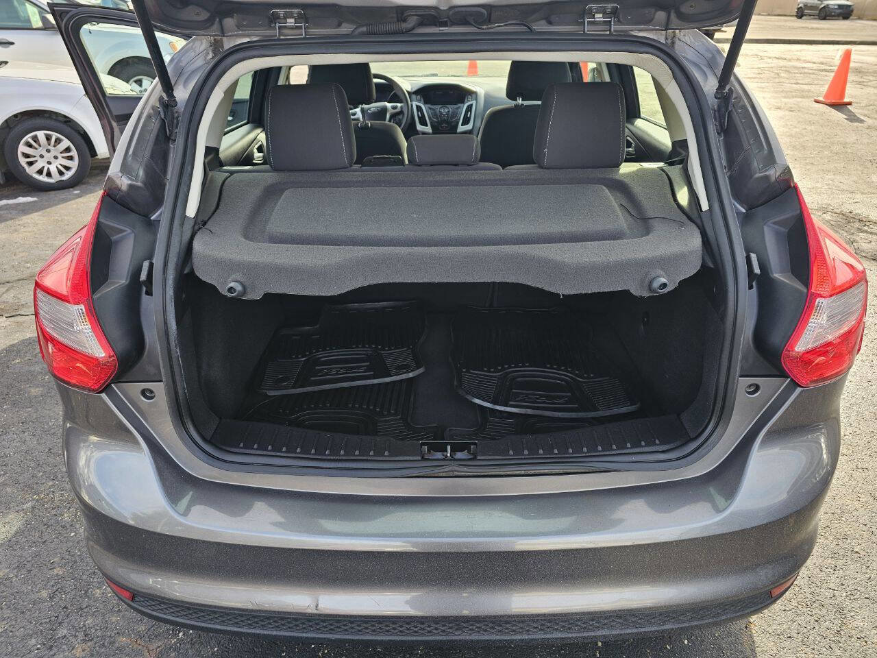 Used 2013 Ford Focus SE image 14