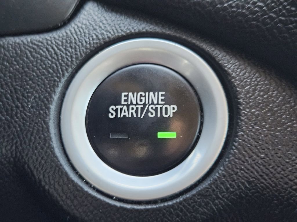 Used 2020 Chevrolet Equinox LT FWD image 27