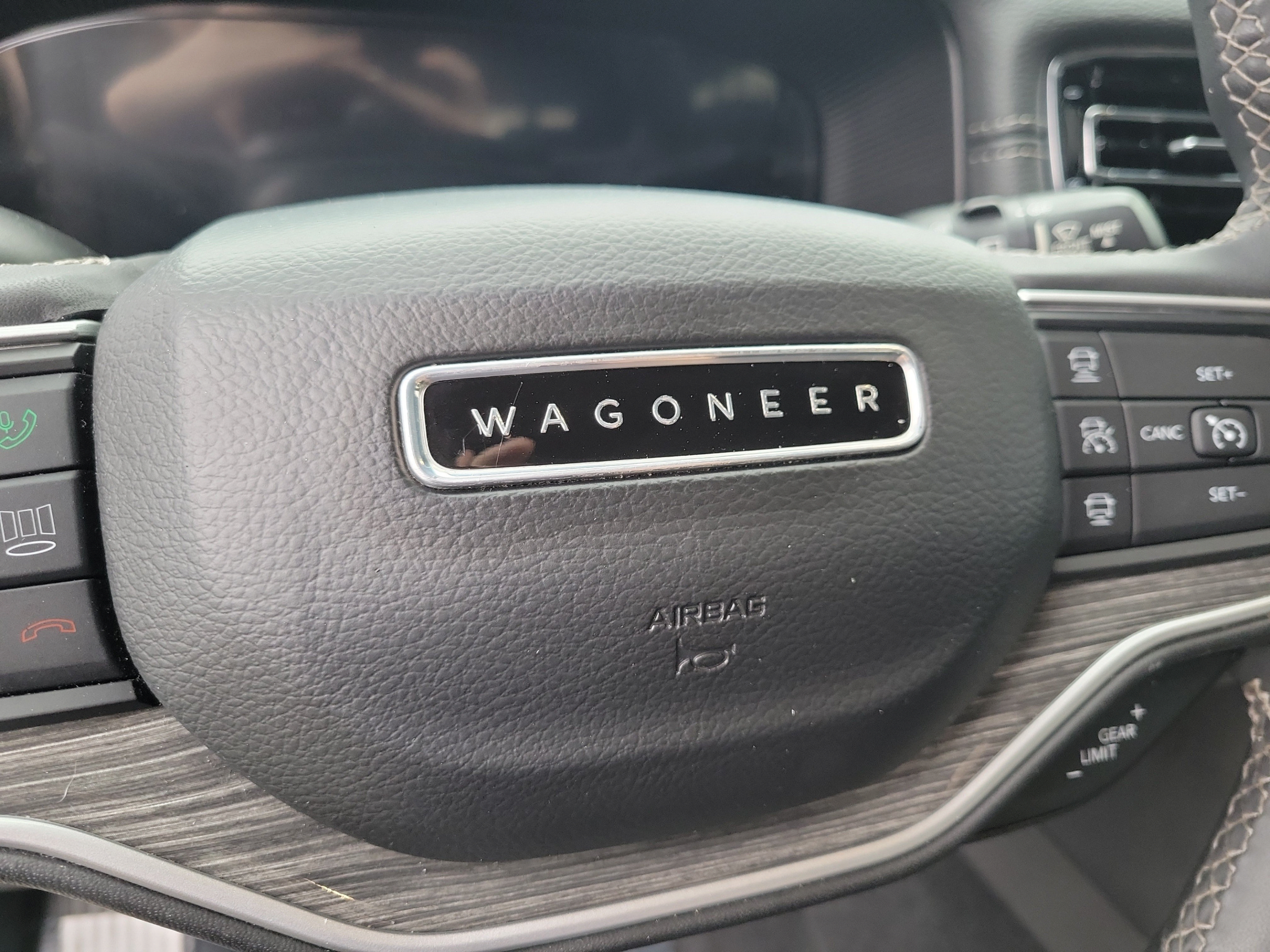 Used 2022 Jeep Wagoneer Series II w/ Premium Group I RWD image 27