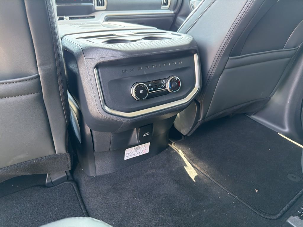 New 2026 Ford Expedition Max Active image 21