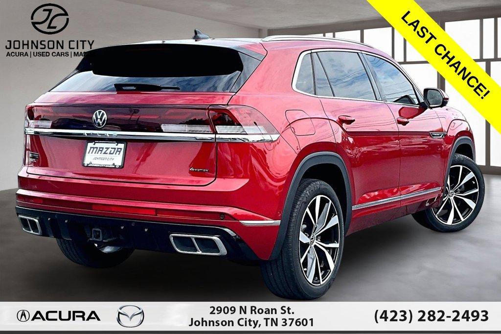 Used 2024 Volkswagen Atlas Cross Sport SEL Premium R-Line AWD/4WD image 2