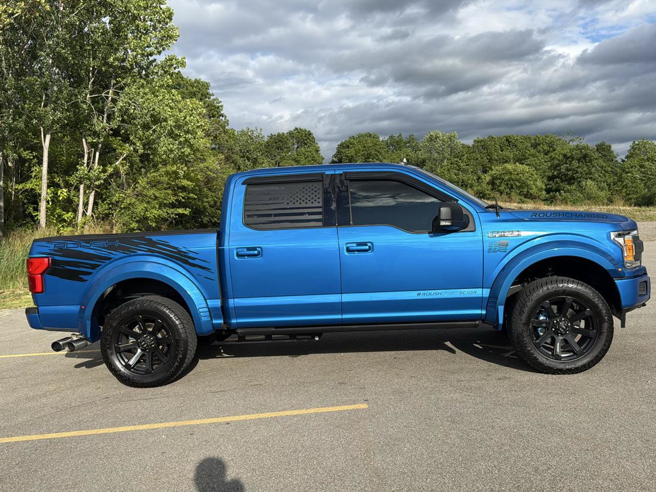 Used 2019 Ford F150 XLT w/ Equipment Group 302A Luxury AWD/4WD image 4
