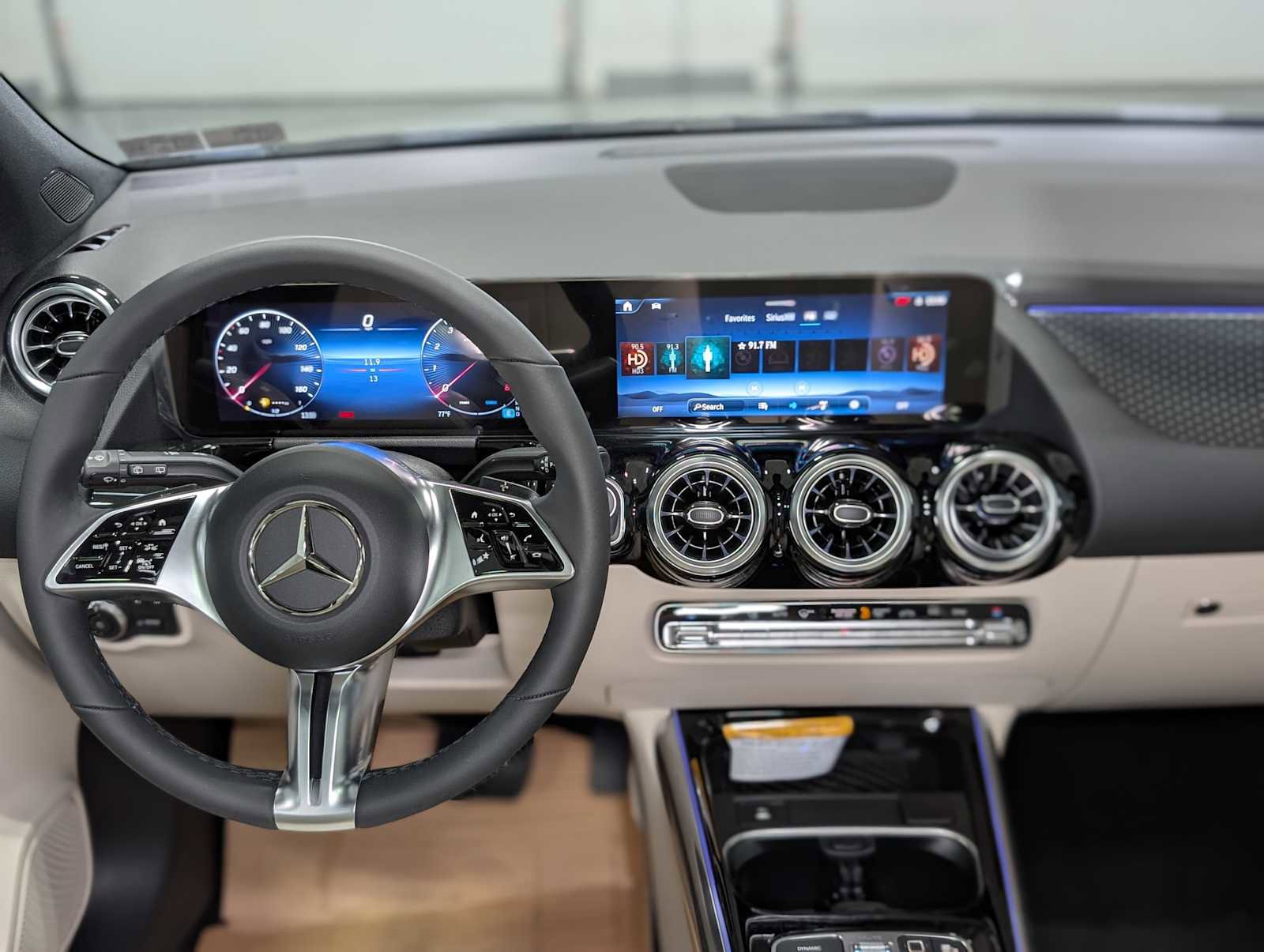 New 2026 Mercedes-Benz GLA 250 4MATIC image 5