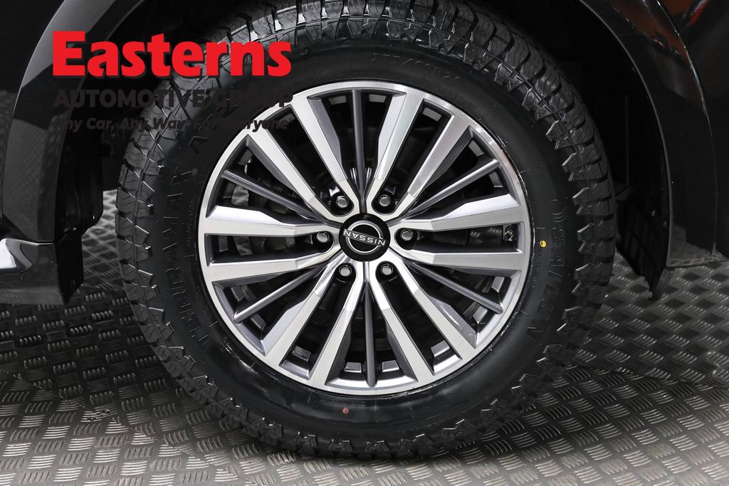 Used 2024 Nissan Armada SL w/ Captain's Chairs Package image 33