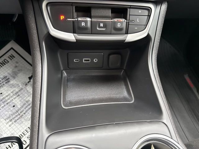 Used 2024 GMC Terrain SLE w/ Elevation Edition AWD/4WD image 23