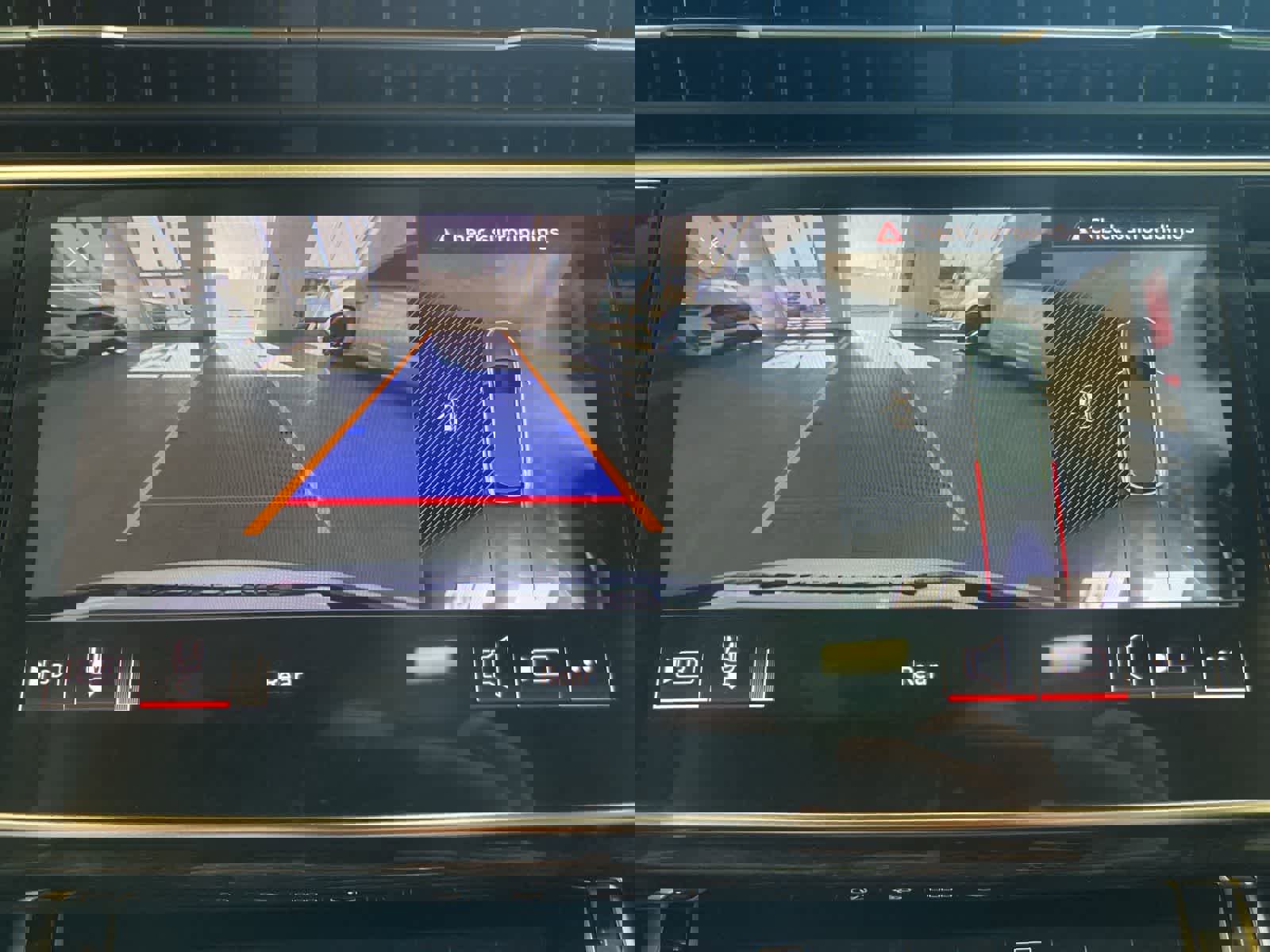 Used 2023 Audi Q7 Premium Plus image 22