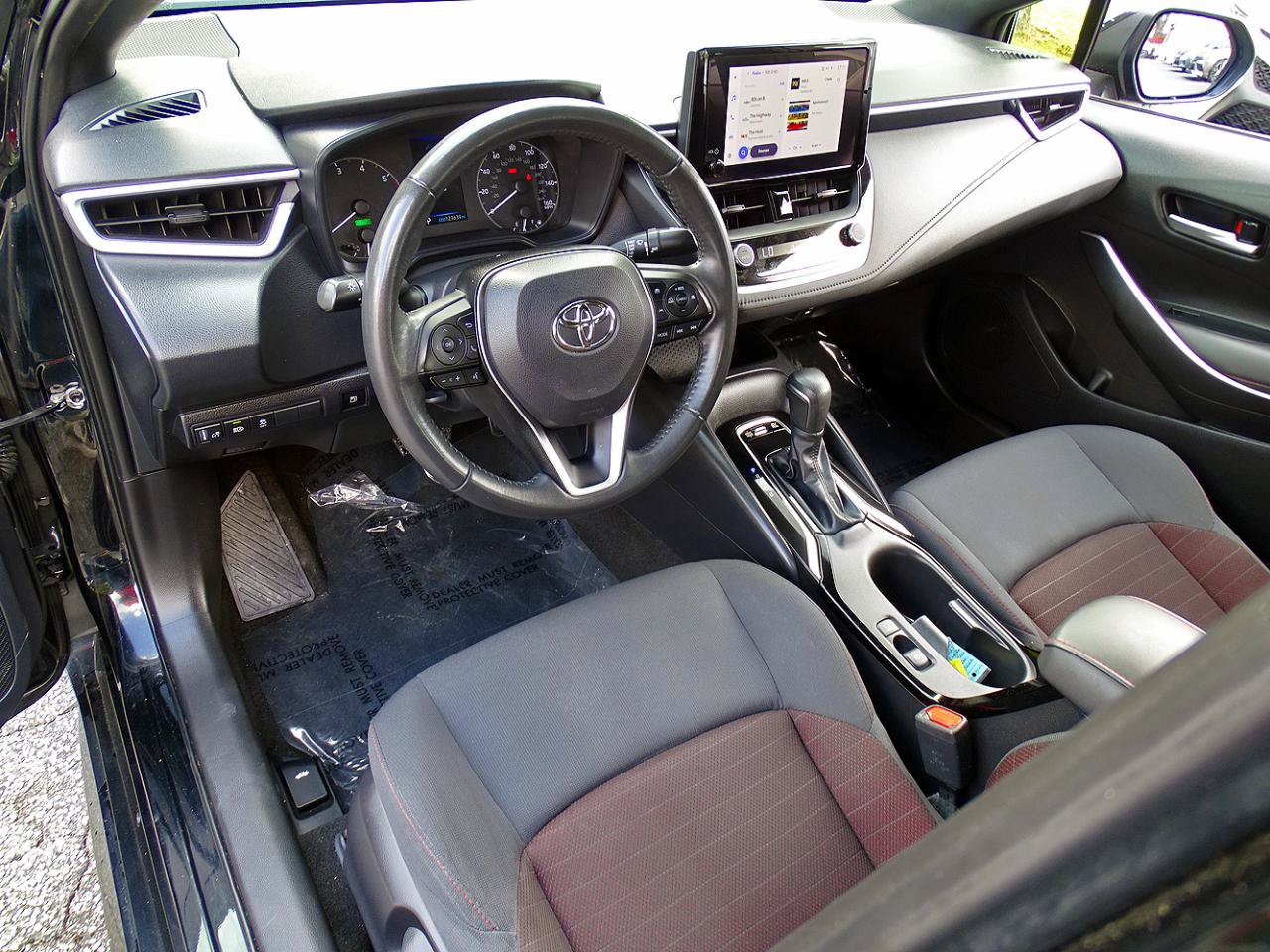 Used 2023 Toyota Corolla SE FWD image 26