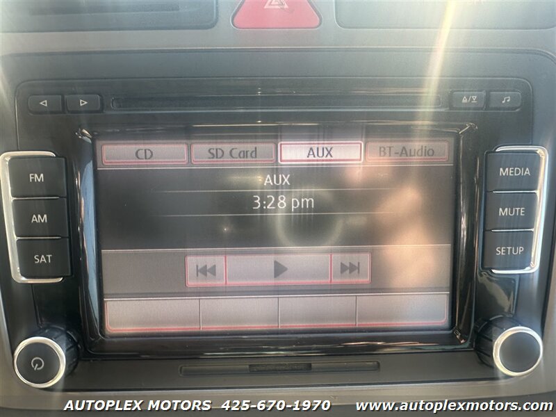 Used 2010 Volkswagen Tiguan S AWD/4WD image 15
