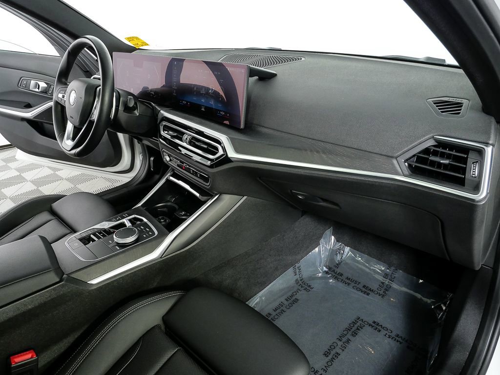 Used 2024 BMW 330i Sedan image 23