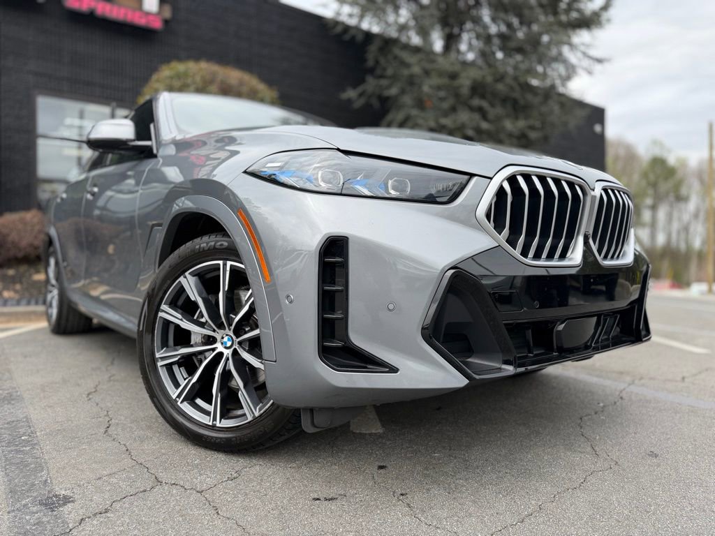 Used 2025 BMW X6 xDrive40i AWD/4WD image 8