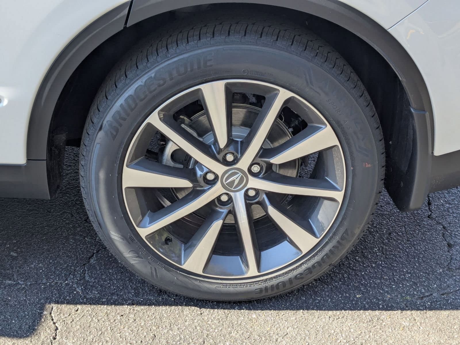 Certified 2026 Acura MDX w/ Technology Package FWD image 31