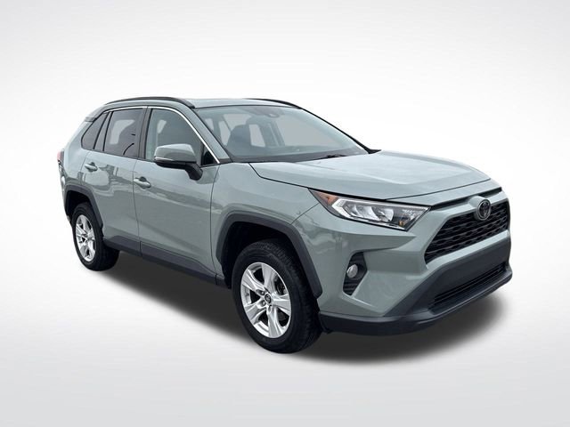 Used 2019 Toyota RAV4 XLE w/ Convenience Package image 7