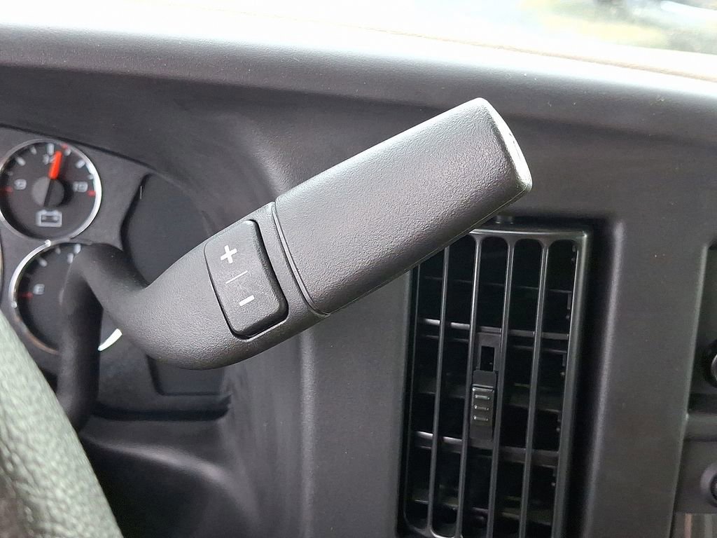 New 2025 Chevrolet Express 3500 w/ Driver Convenience Package image 11