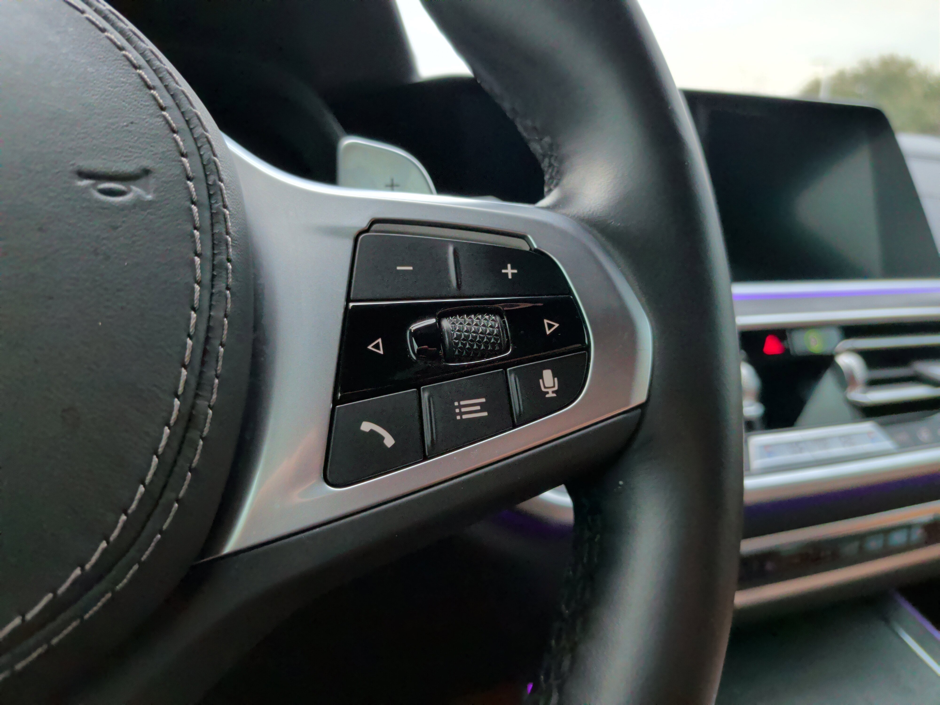 Certified 2023 BMW X5 xDrive40i w/ Executive Package image 25