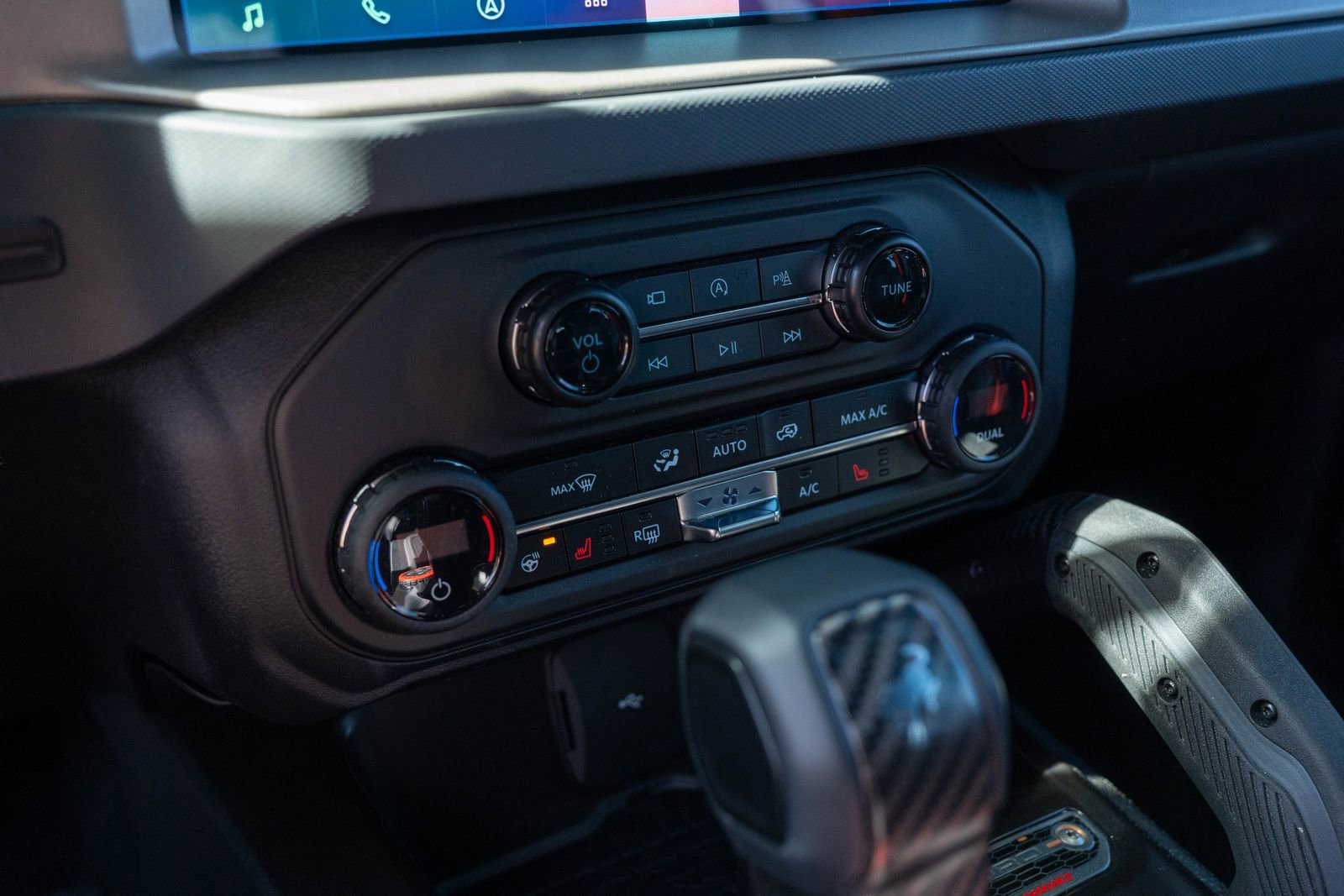 Used 2024 Ford Bronco Raptor w/ Interior Carbon Fiber Pack 6 image 25