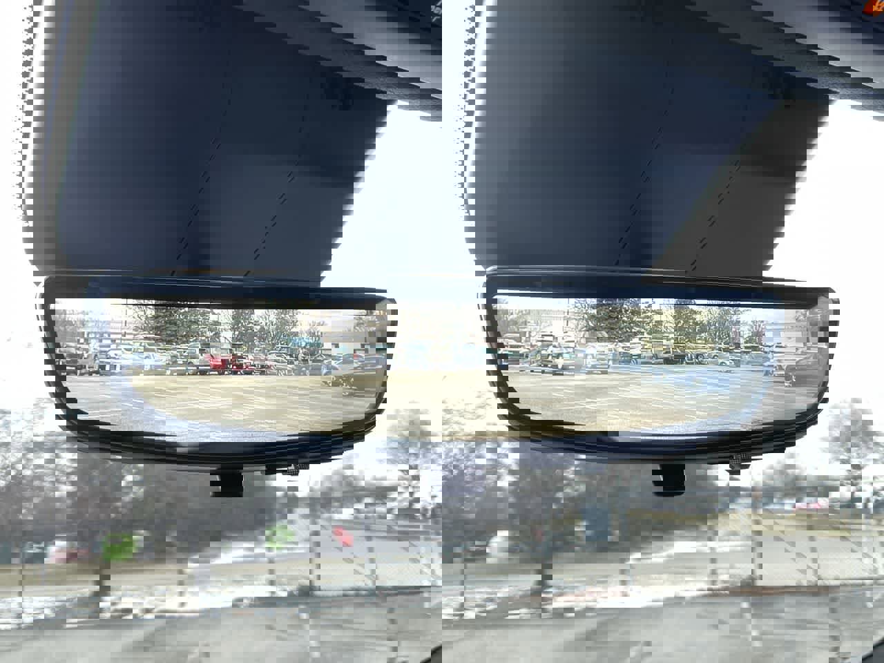 Used 2024 Cadillac Escalade V w/ Heavy-Duty Trailer Package image 32