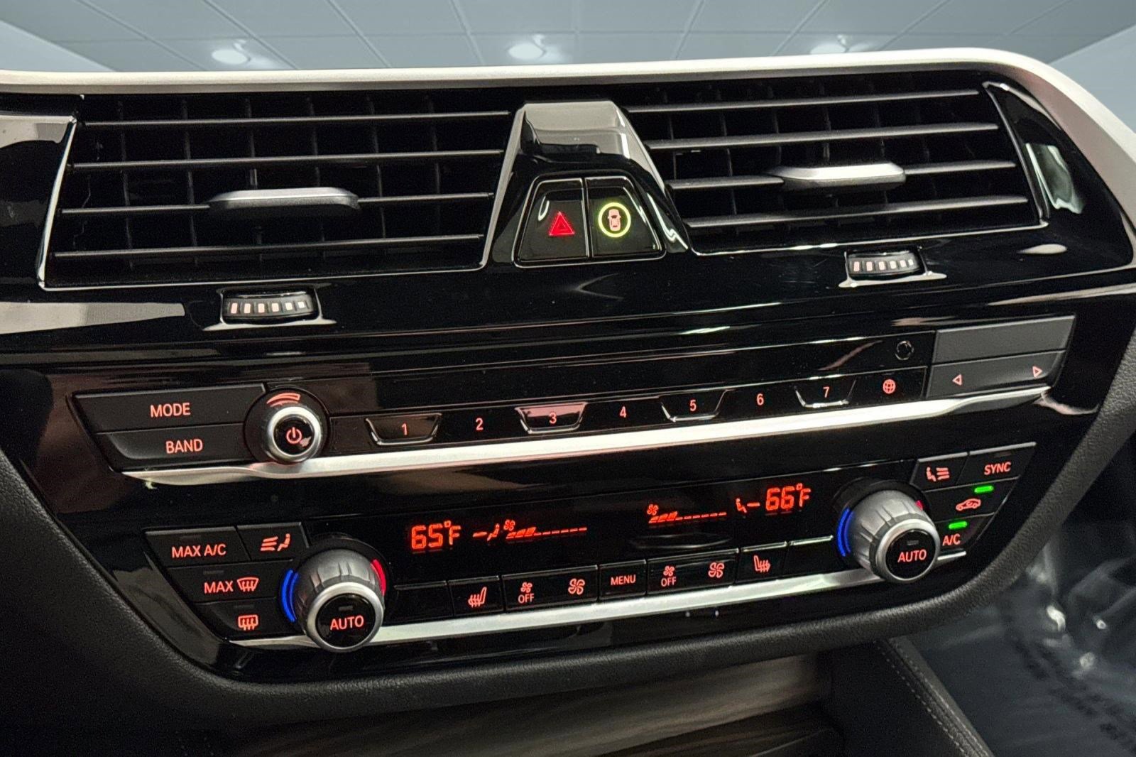 Certified 2023 BMW 530e w/ M Sport Package image 25