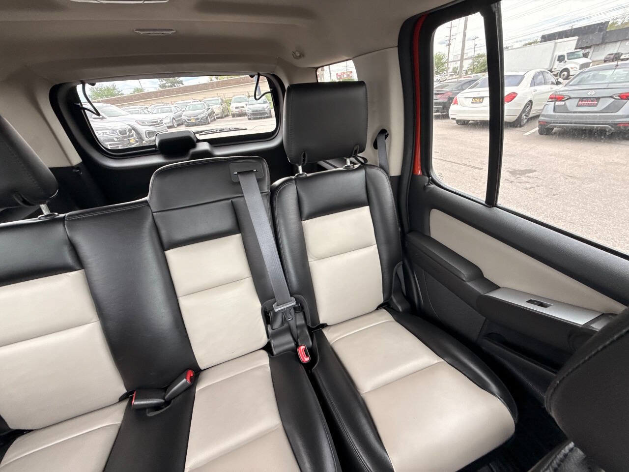 Used 2007 Ford Explorer XLT AWD/4WD image 45