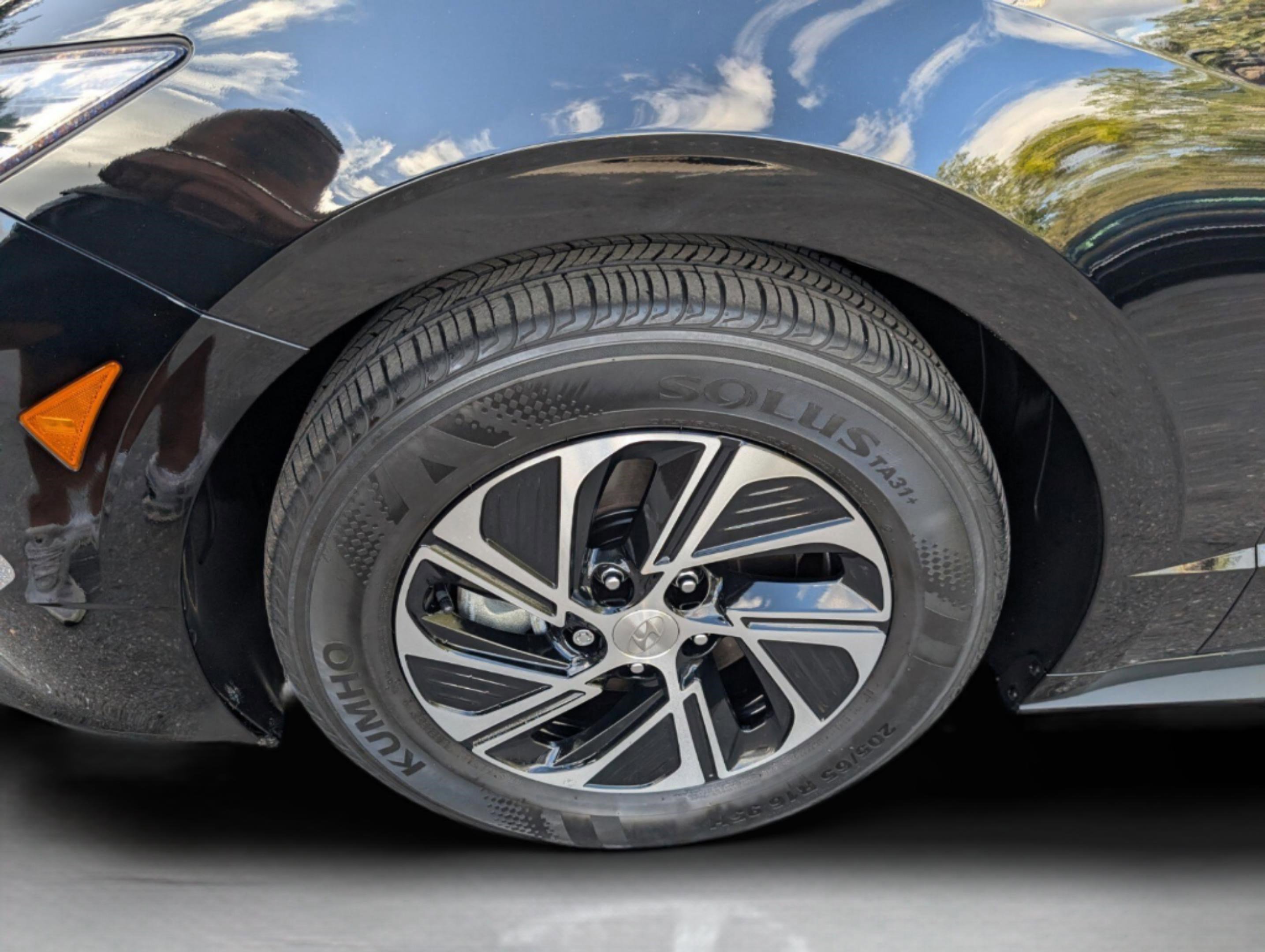 Used 2023 Hyundai Sonata Blue image 14