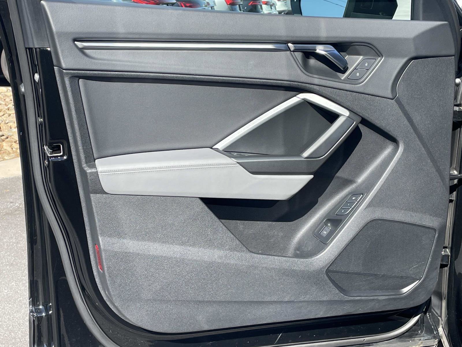 Certified 2023 Audi Q3 2.0T Premium Plus w/ Premium Plus Package image 14