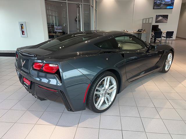 Used 2019 Chevrolet Corvette Stingray Coupe w/ 1LT RWD image 6