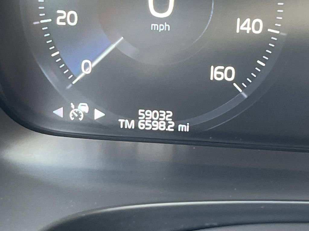 Used 2019 Volvo V90 T5 Cross Country w/ Advanced Package image 39