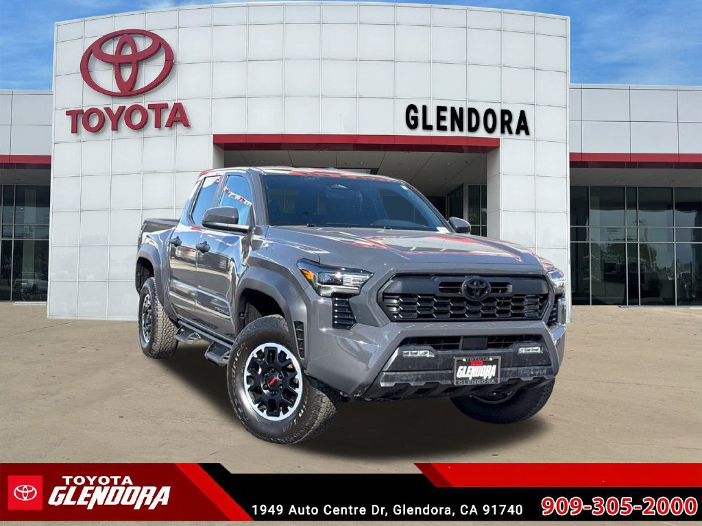 Used 2026 Toyota Tacoma TRD Off-Road AWD/4WD image 2