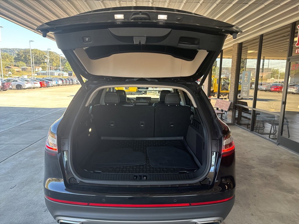 Used 2022 Lincoln Nautilus Reserve image 23