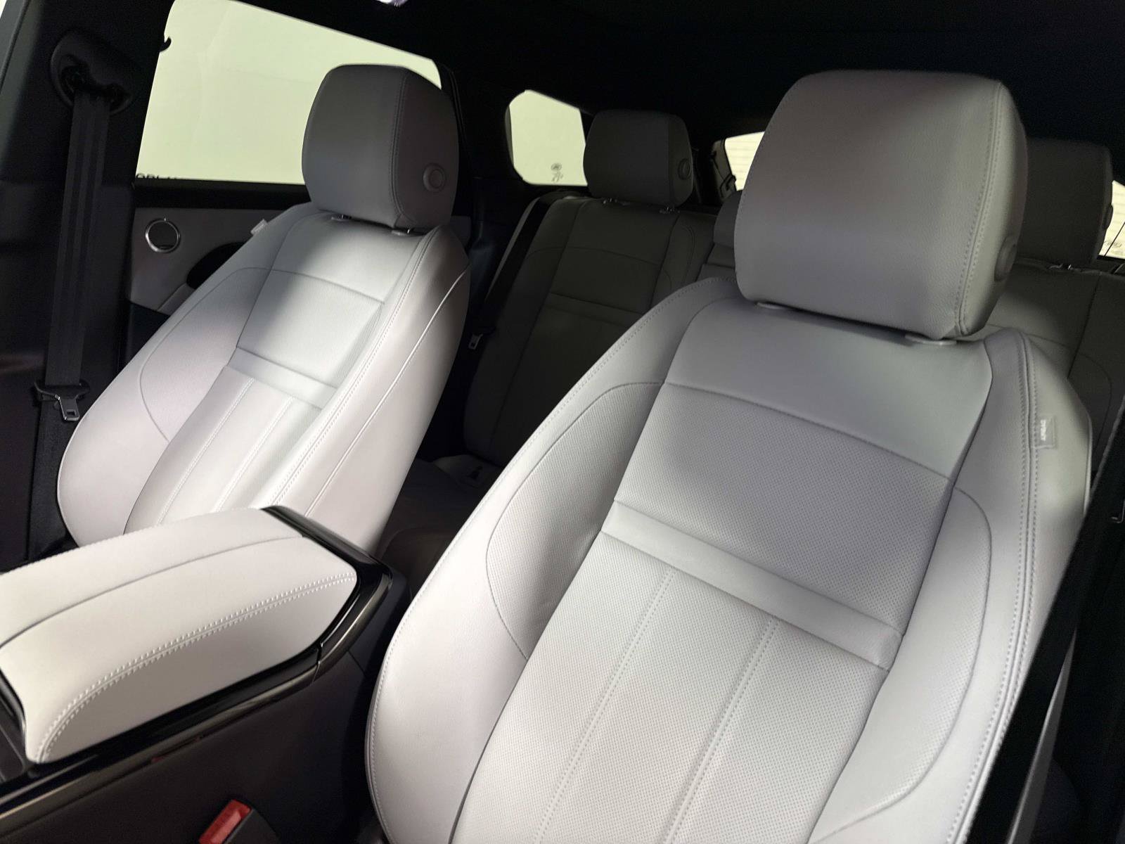 New 2026 Land Rover Range Rover Evoque S AWD/4WD image 20