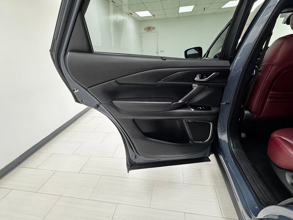 Used 2021 MAZDA CX-9 Carbon Edition image 11
