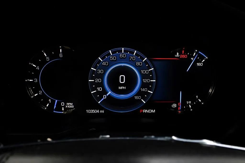 Used 2016 Cadillac Escalade Platinum RWD image 25